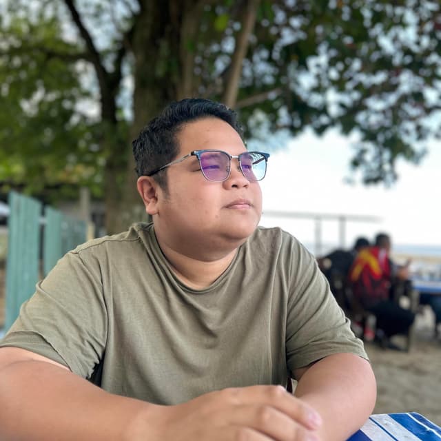 Portrait of PG Mohd Azhan Fikri